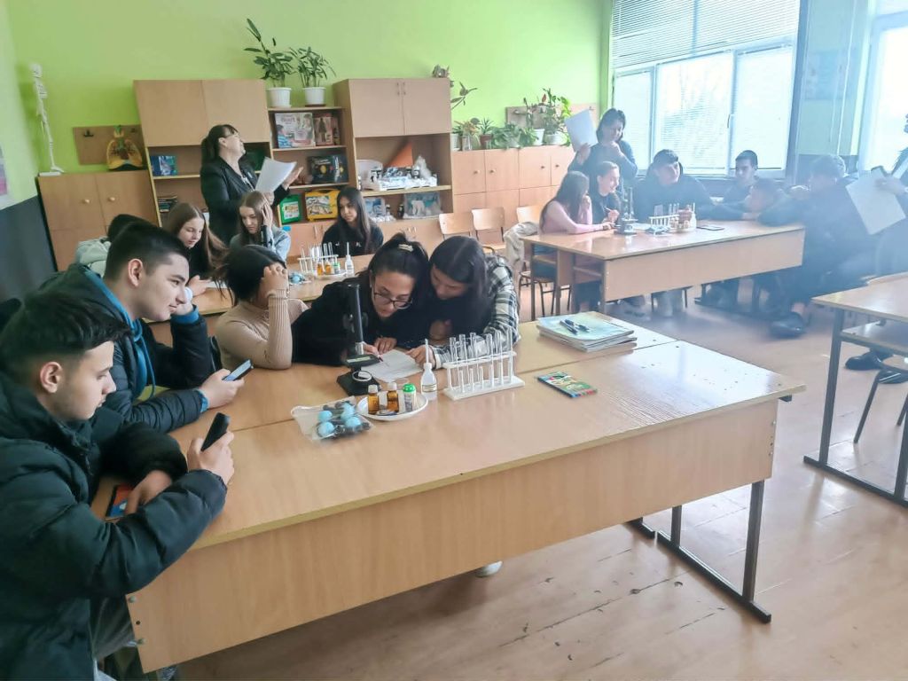 Как сапунът се превърна в супергерой в часовете по биология и химия 8
